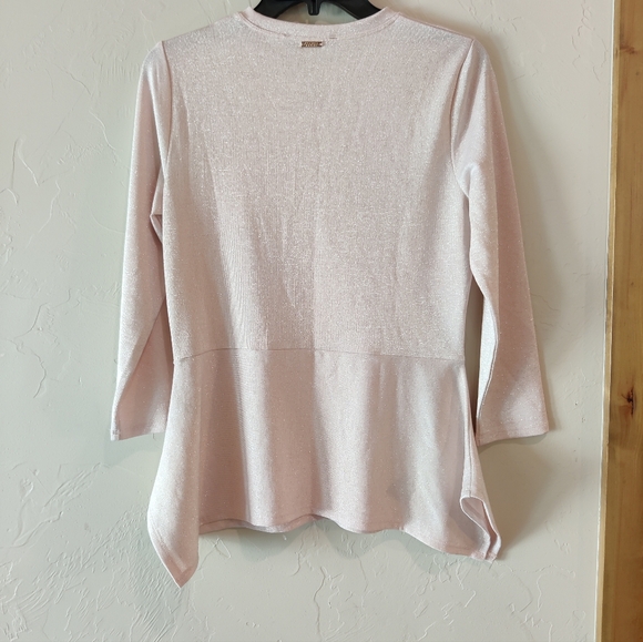 Ivanka Trump Top - Picture 2 of 5